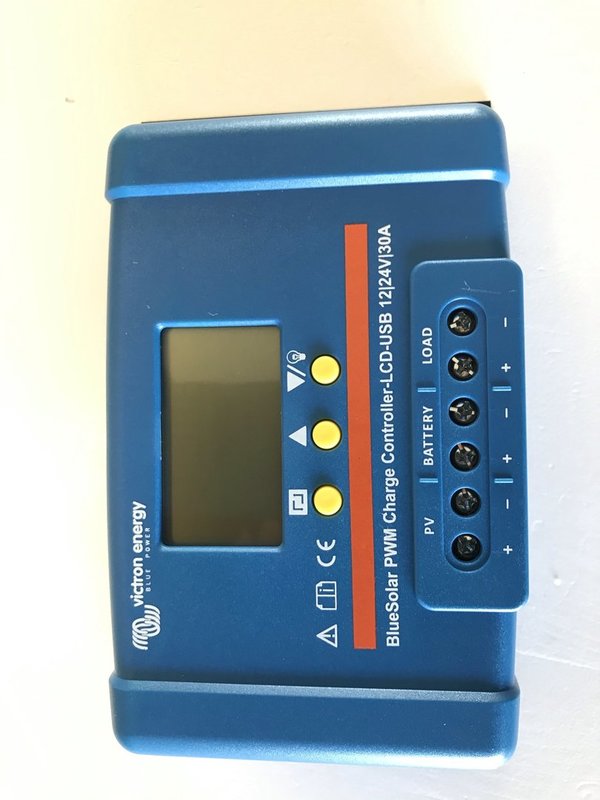 Victron Blue Solar laadregelaar LCD-USB 12/24V 30A